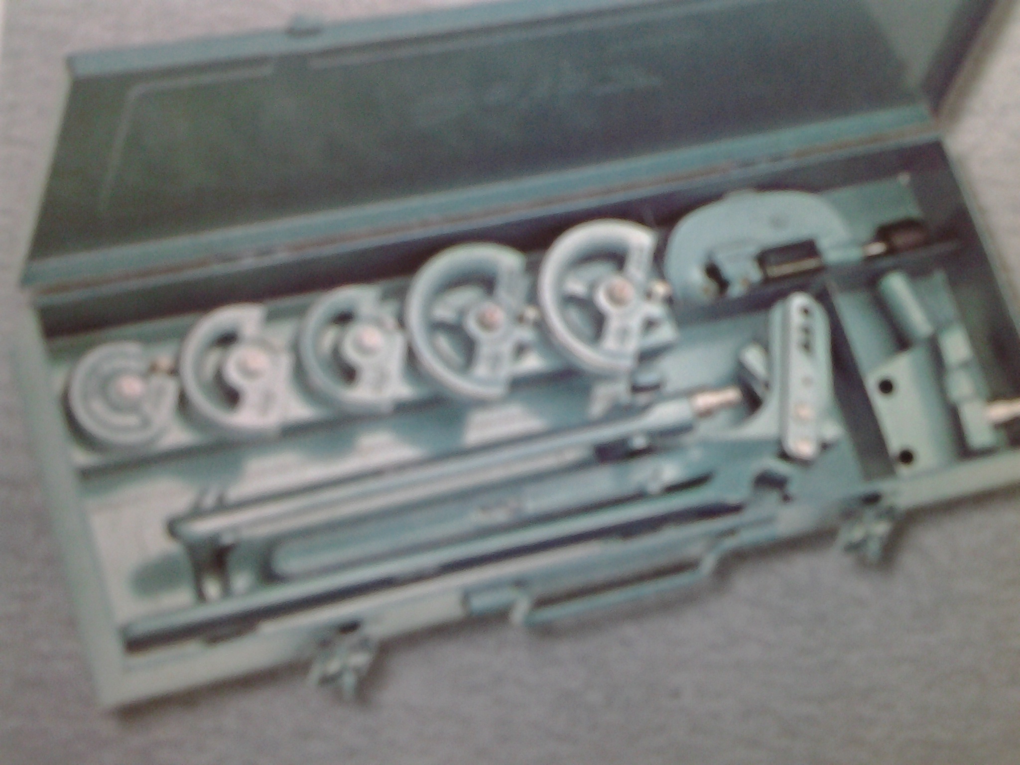 手動(dòng)機(jī)械彎管器組套